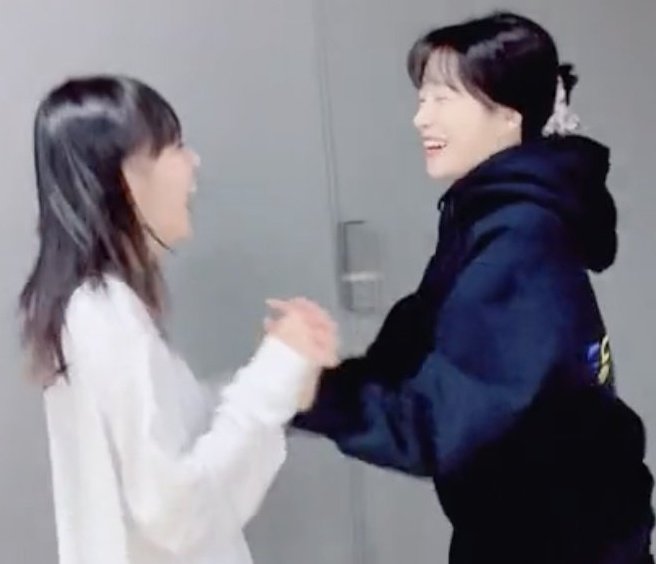 vii •︿• tweet media