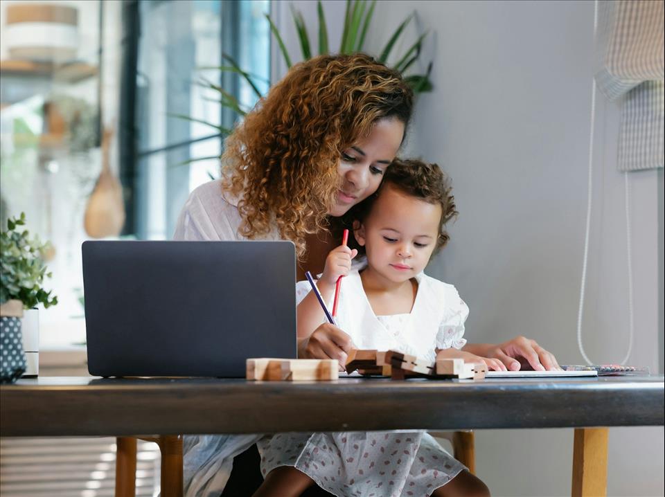 MENAFN's tweet image. More Joy, Less Juggle? Why Workplaces Should Get On Board With The Value Of Care #More #Joy, #Less #Juggle? #Workplaces #Board #Value #Care #Inflation #Currency #US #Dollar #Exchange #Recessions dlvr.it/TS21Ph