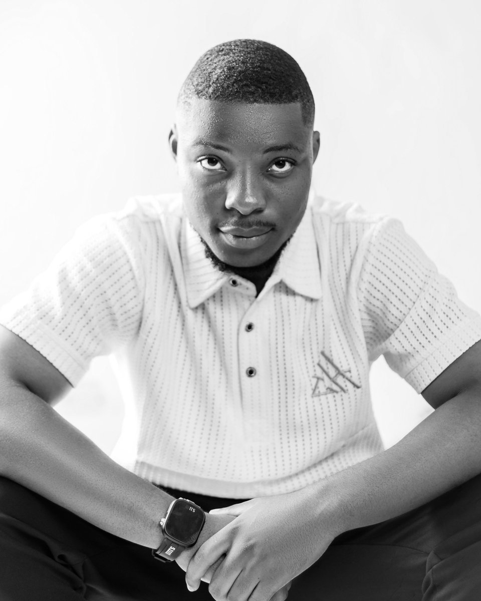 Creative UI tweet media