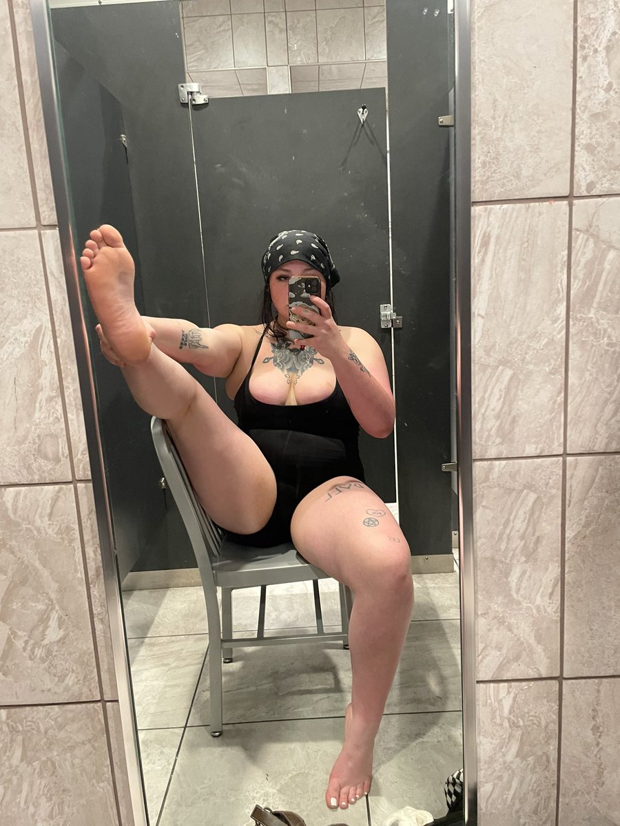 ماديسون𖤐 tweet media