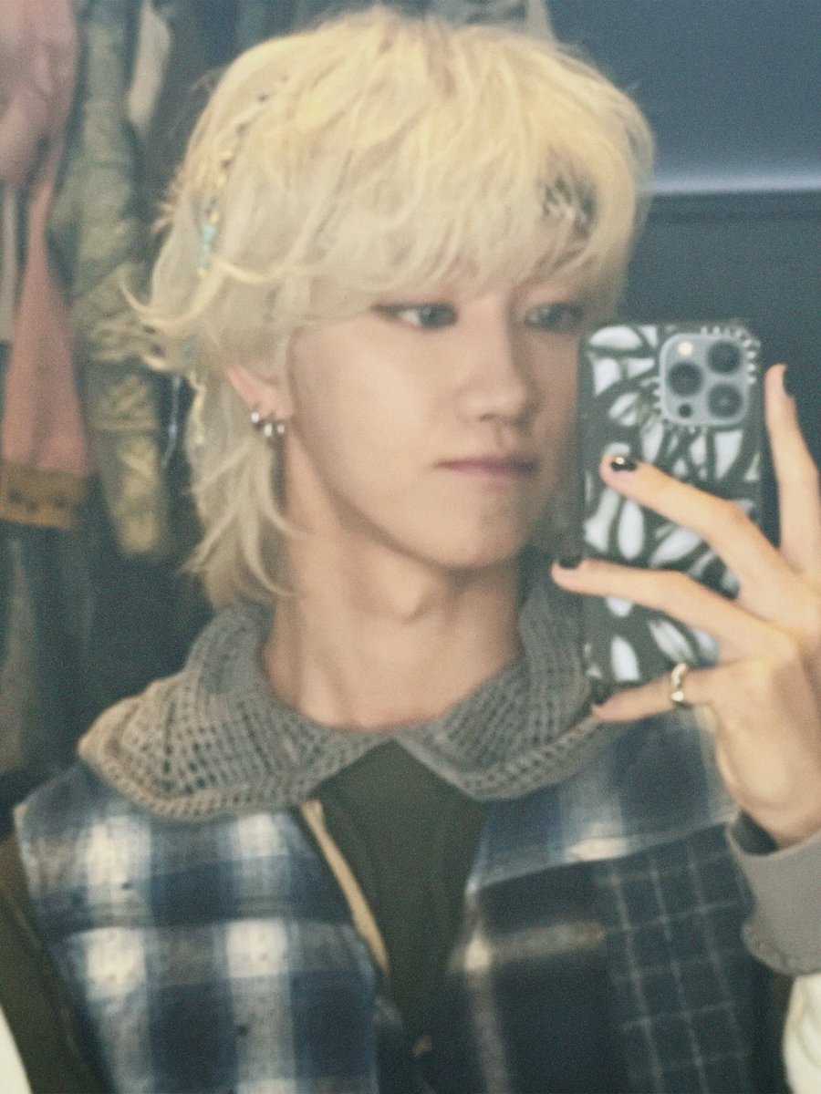 명✧*｡ tweet media