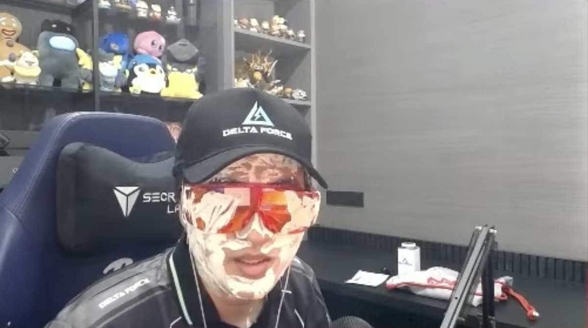 cyne :-))) tweet media