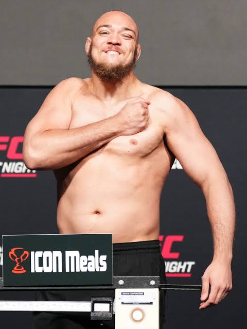 Renato Money Acriano tweet media