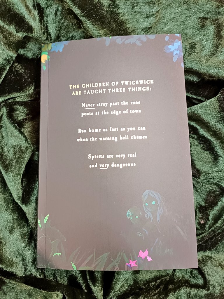 book_bint's tweet image. I'm loving this already, one sister is left behind as her older sister volunteers to join the Forest Rangers who protect everyone in the towns from the spirits &amp;amp; Gloom
Out in June #Wildheart by Bec Manser
Thank you @PenguinHuddleUK #gifted #bookpost #books waterstones.com/book/wildheart…