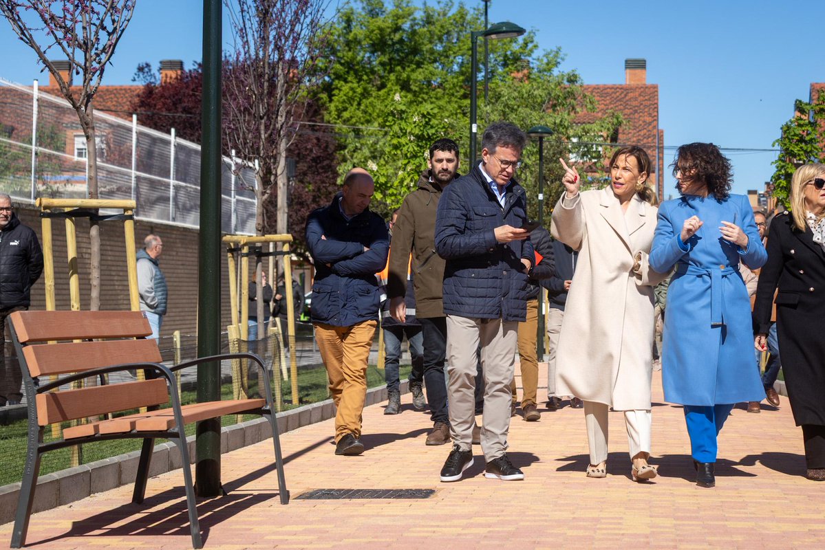 Natalia Chueca inaugura la prolongación de la calle Oeste en el barrio de Santa Isabel - ecodezaragoza.tv/natalia-chueca…