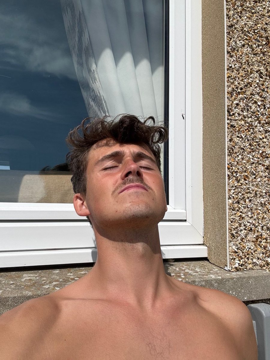 Nairn David tweet media