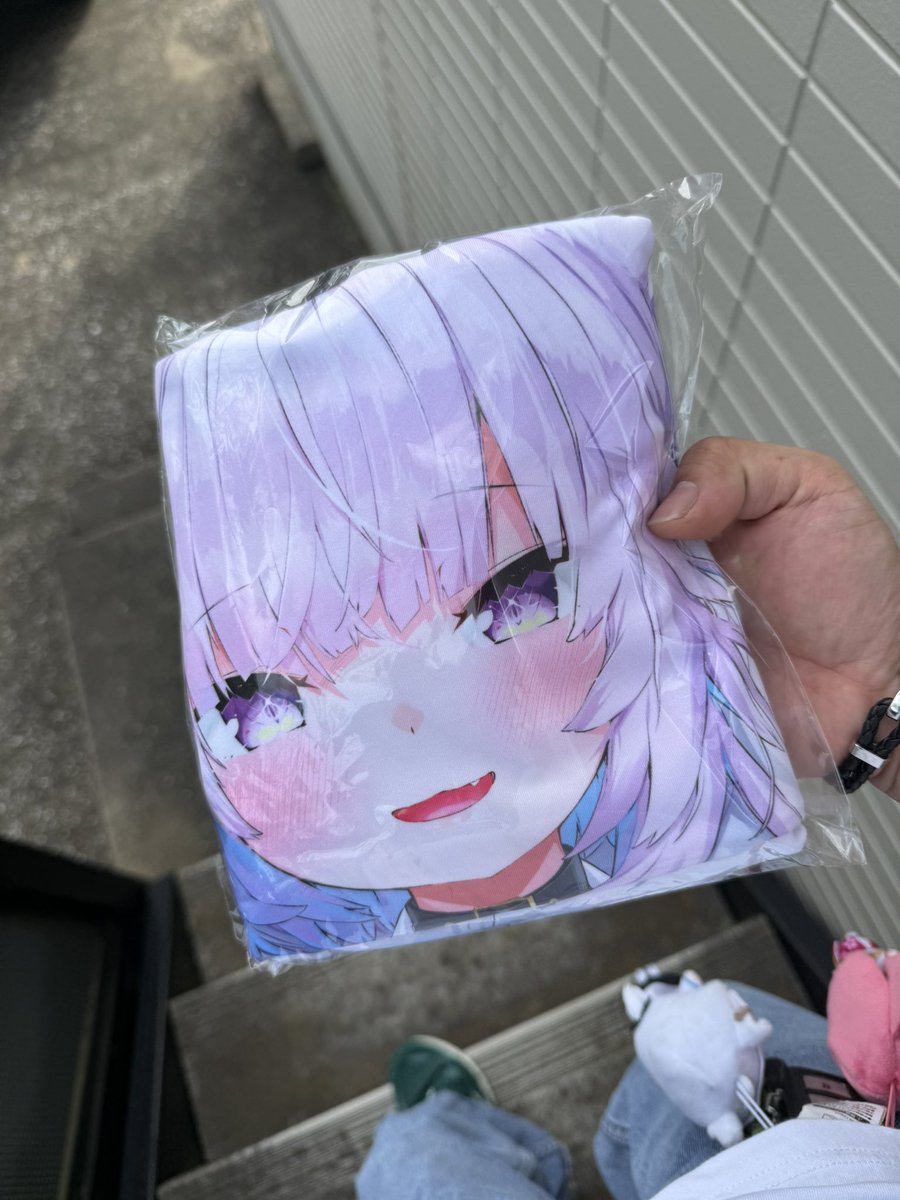 luku35's tweet photo. どうしたらええんやこれ。 https://t.co/KOKj45y8d4