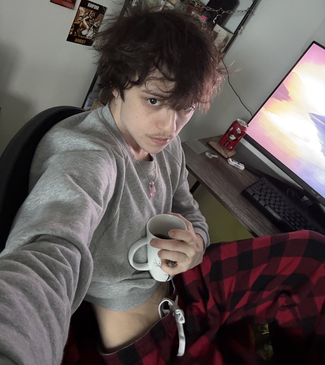 s a s c h a 🍢 tweet media