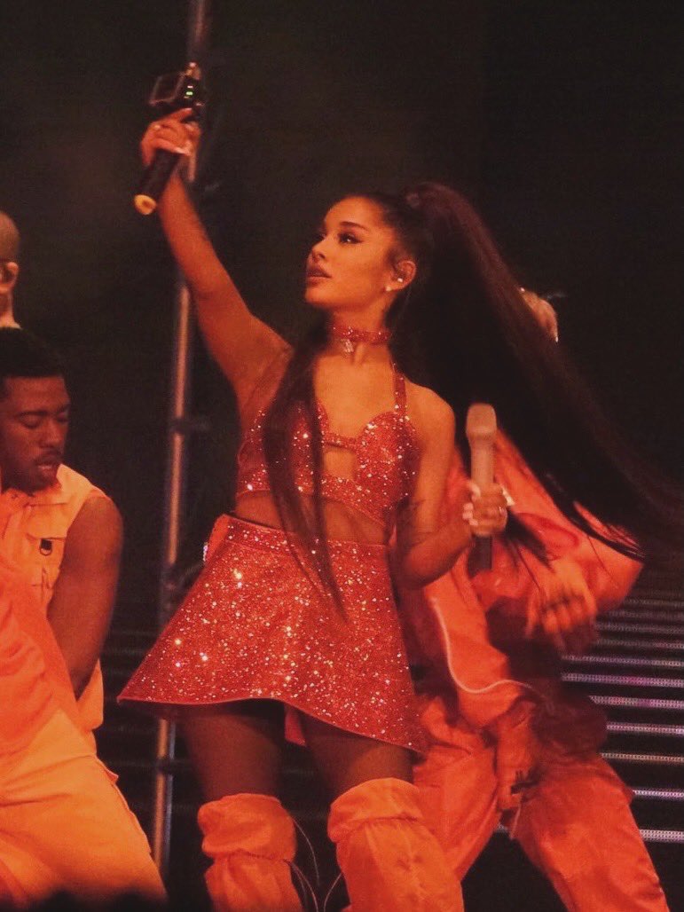 Ariana Grande Today tweet media