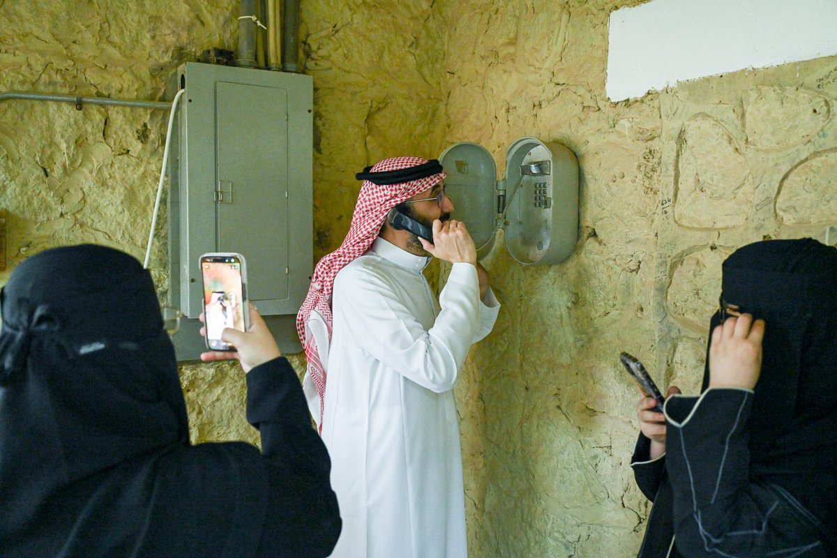 KFUPM's tweet image. زيارة غمرتها الذكريات 🎓✨

استقبلت #جامعة_الملك_فهد_للبترول_والمعادن مجموعة من خريجيها في أجواء أعادت لهم حنين الماضي وأجمل محطات مسيرتهم الجامعية.

#KFUPM