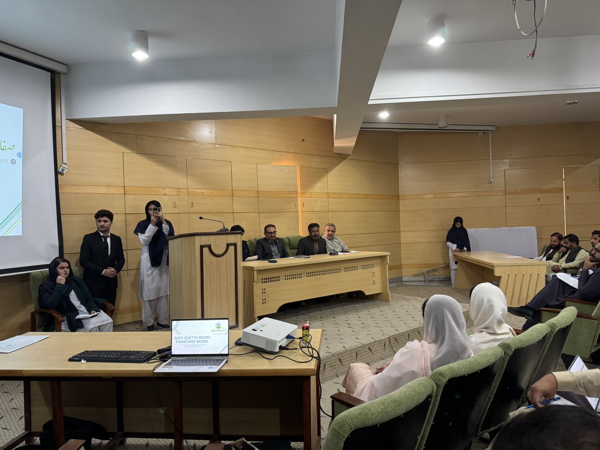 Consultative session on introducing the Micro Franchise Model under the Safa Qta Project was held at BUITEMS. Chaired by Administrator MCQ, the session saw active participation from entrepreneurs. Queries were addressed by Govt officials &amp; SQ team, fostering PP collaboration.