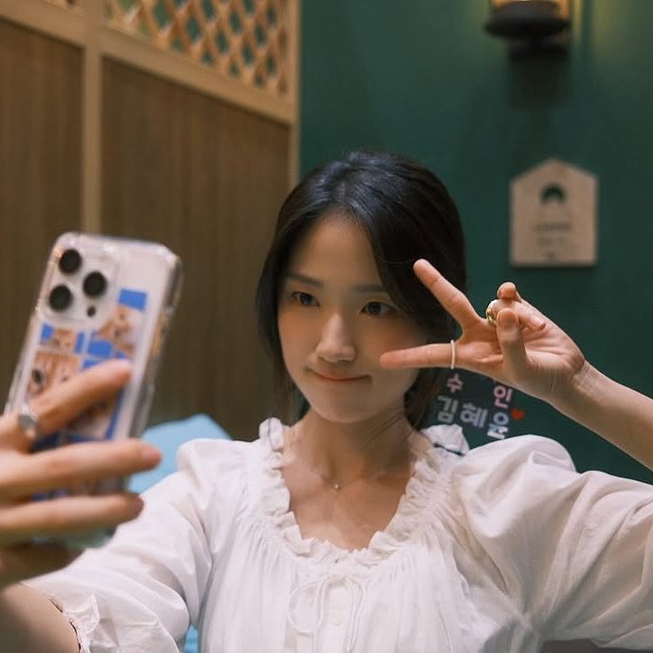 hyepiskey's tweet photo. 🙃💗 https://t.co/Ws8sXGZ8Kb