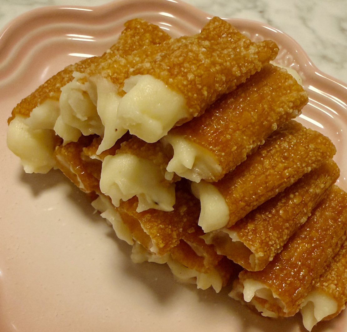 p_ma_ru's tweet image. TikTokでバズってるやつ作った！！！
まじうまい！！けどお手伝いさんの歯が割れるほど硬い！！！！！
明日歯医者行くって！！！！！