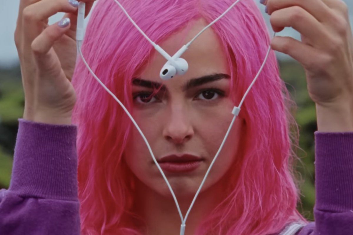 Pop Crave tweet media