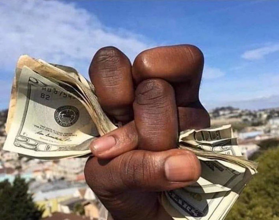 𝕁𝕠𝕖𝕪 𝕎𝕙𝕚𝕥𝕖 tweet media