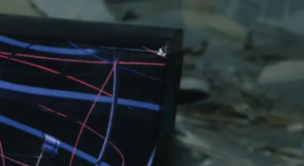 攻殻機動隊コラボポンプフューリーの写真かっこい～！

箱の角をあえて潰すことで背景になじませつつ箱にもギア感纏わせてるね。イカしてます

atmos-tokyo.com/raffles/3og0jj…