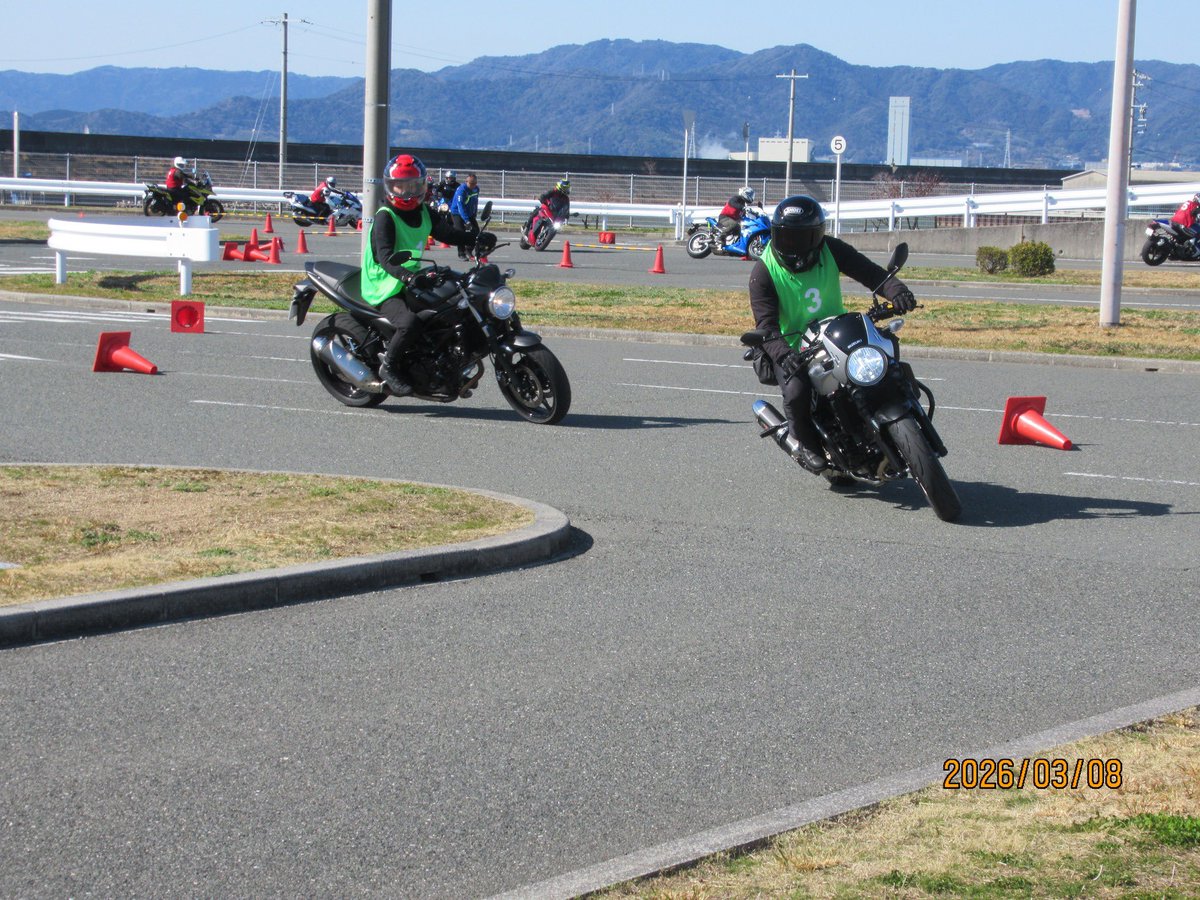 kitakei111's tweet photo. 2026年度「スズキ北川ライディングスクール」年間スケジュール
[場所]
とよはし産業人材育成センター
第1回：6月14日(日) 
第2回：9月20日(日)
第3回：11月3日(火・祝) 
第4回：2027年3月7日(日)

下記公式サイトよりご確認ください。 

https://t.co/coqbQrzJur

#スズキ北川ライディングスクール https://t.co/a9caPadbRR