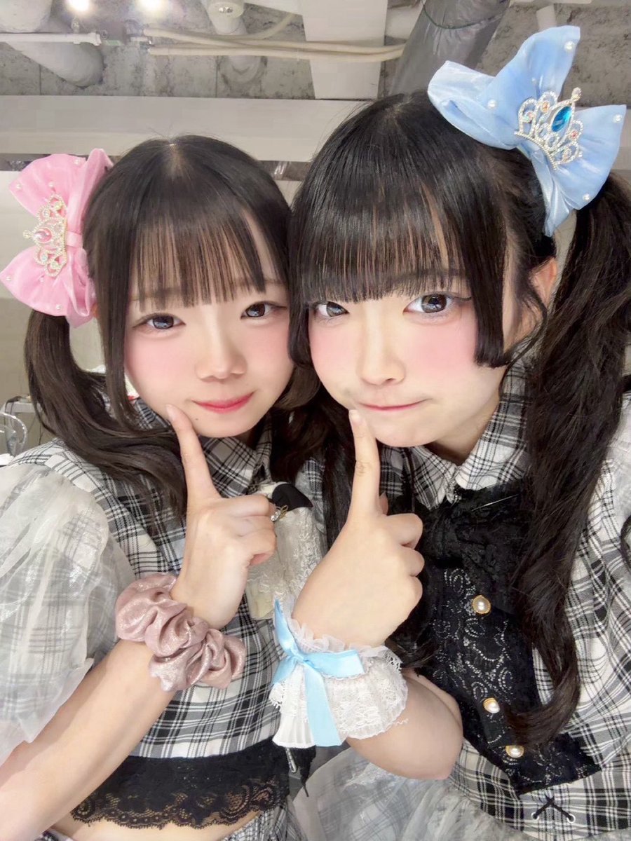 kokonoha_momo's tweet photo. 💙そらち💙
お誕生日おめでとう‼️

唯一の同い年ですぐに仲良くなれたよね🥰
入ったばっかの時そらちがたくさん話しかけてくれたんだ^^💕
たくさん話聞いてくれて、話してくれて！
とっても大好きです💖
同じ18歳は1ヶ月しか無かったけど19歳のそらち応援してるからね💙

これからもよろしくね💙🩷 https://t.co/inBtkeeaR7