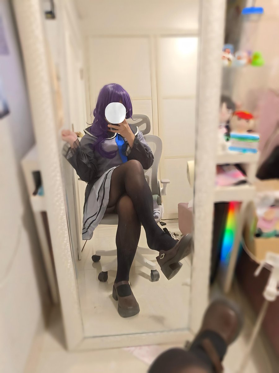 深紅 (@A3X3187664) / Posts / X