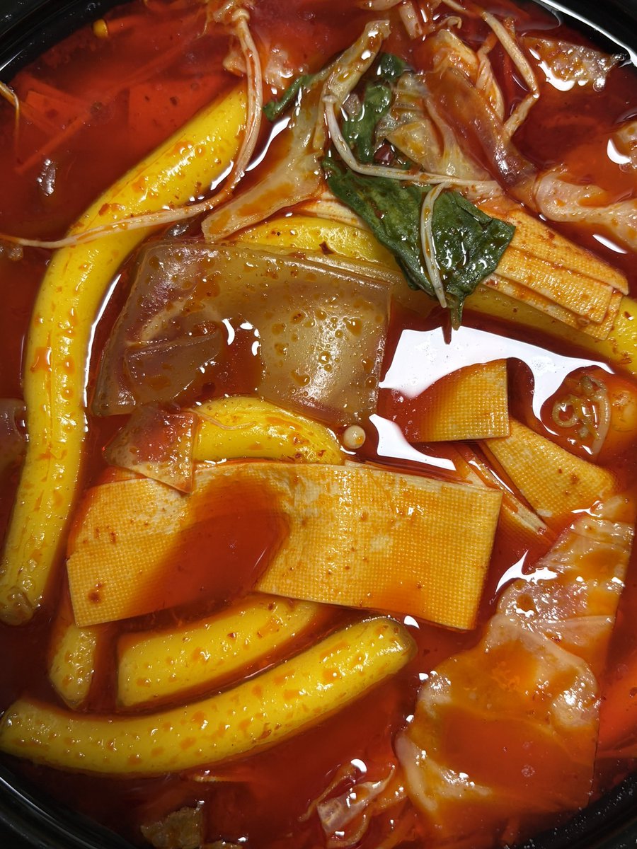 율탱이 tweet media