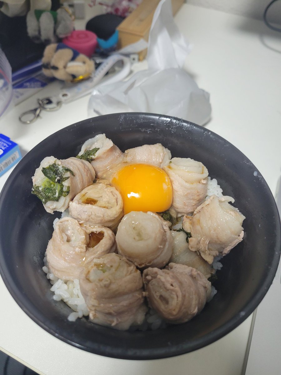 pc77239117's tweet photo. 謎飯誕生 https://t.co/KXwE0tgJT9