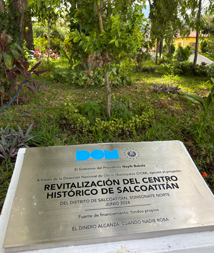 MAX RAHN tweet media