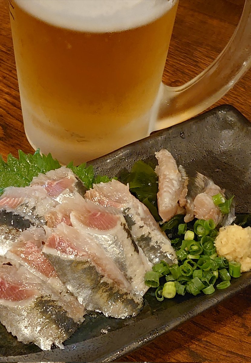 お久しぶりのふなっ子さんでいわし刺から始めます🍺
やっぱりここのいわしは旨い😋😋
