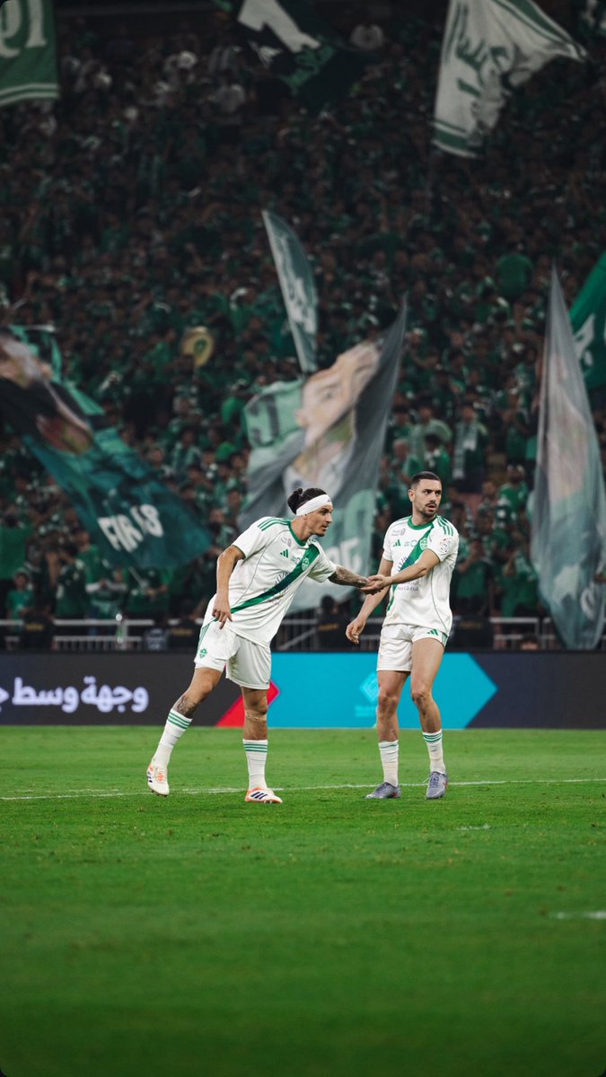 كاريزما 🎖 tweet media