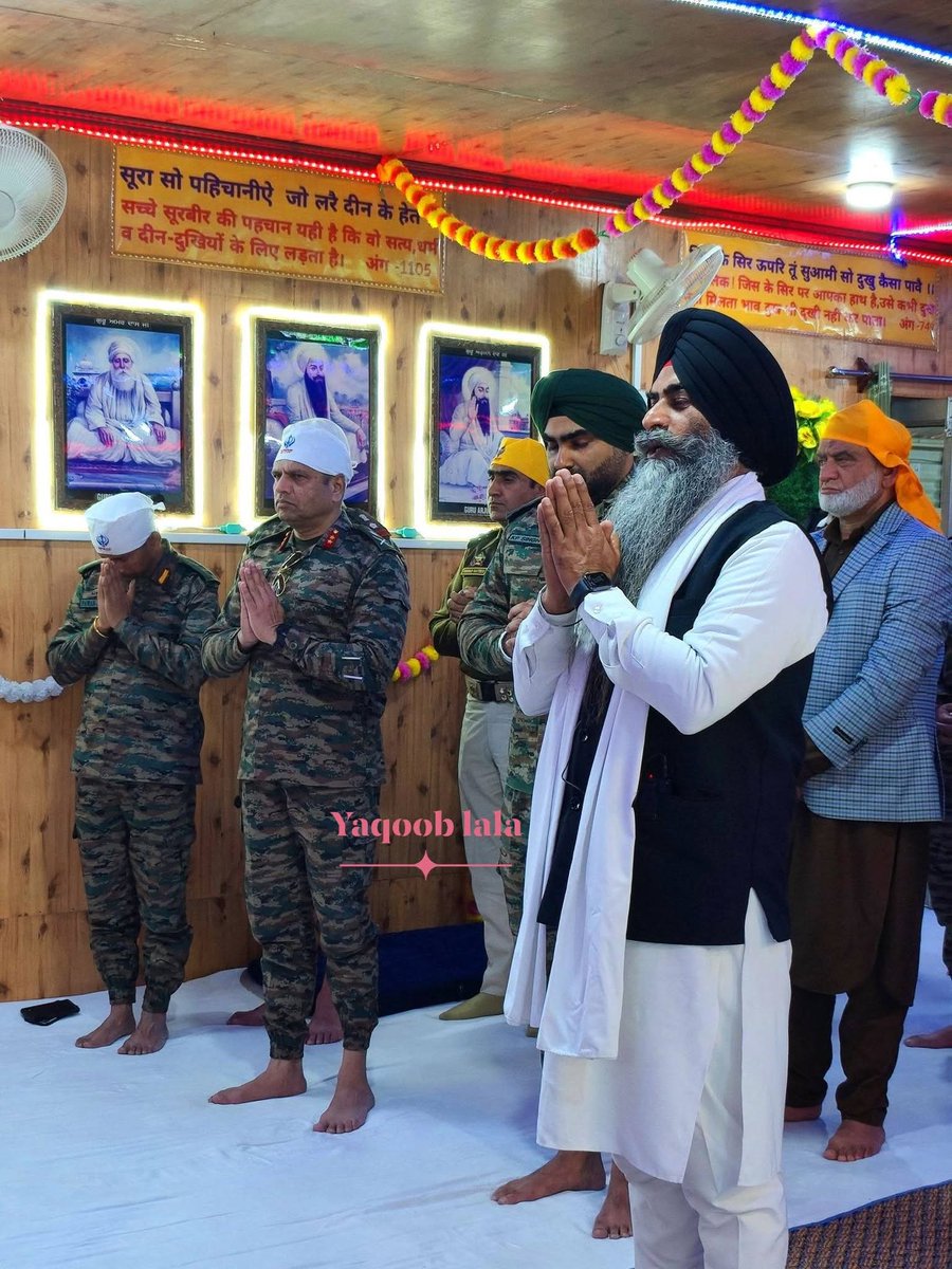 GujarShabnam's tweet photo. Baisakhi celebrations in Baramulla reflected harmony and togetherness as soldiers and locals gathered in devotion and gratitude. The event strengthened the bond between the Army and the community through prayer, service, and shared traditions. 🙏🇮🇳 https://t.co/eVYGpJxf91