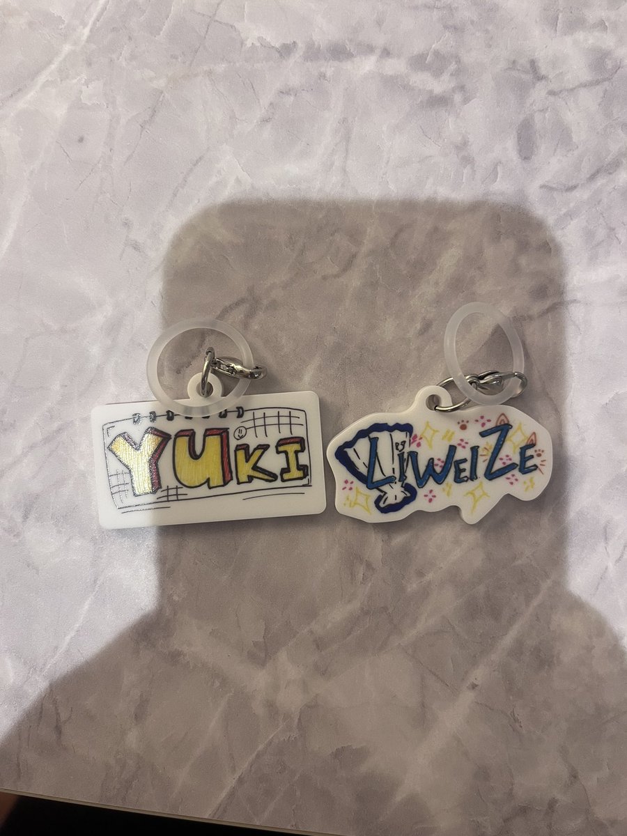 kima0_0's tweet photo. 日プ新世界タワレコ　グッズ交換
アルリルチャーム

譲　写真添付(後藤ゆうき、リーウェイゼ)

求　濱田永遠 https://t.co/CCp4JwGkJg