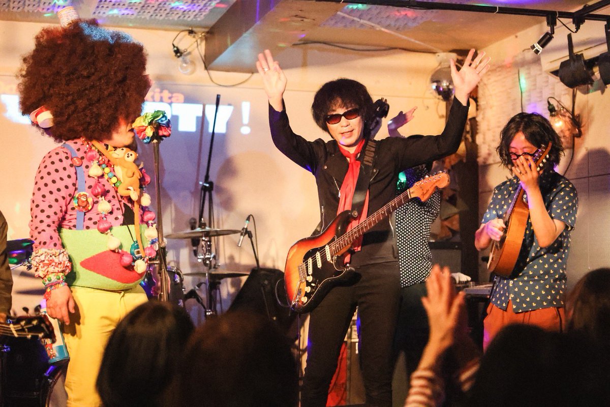 カモン・パンチ【公式】 tweet media