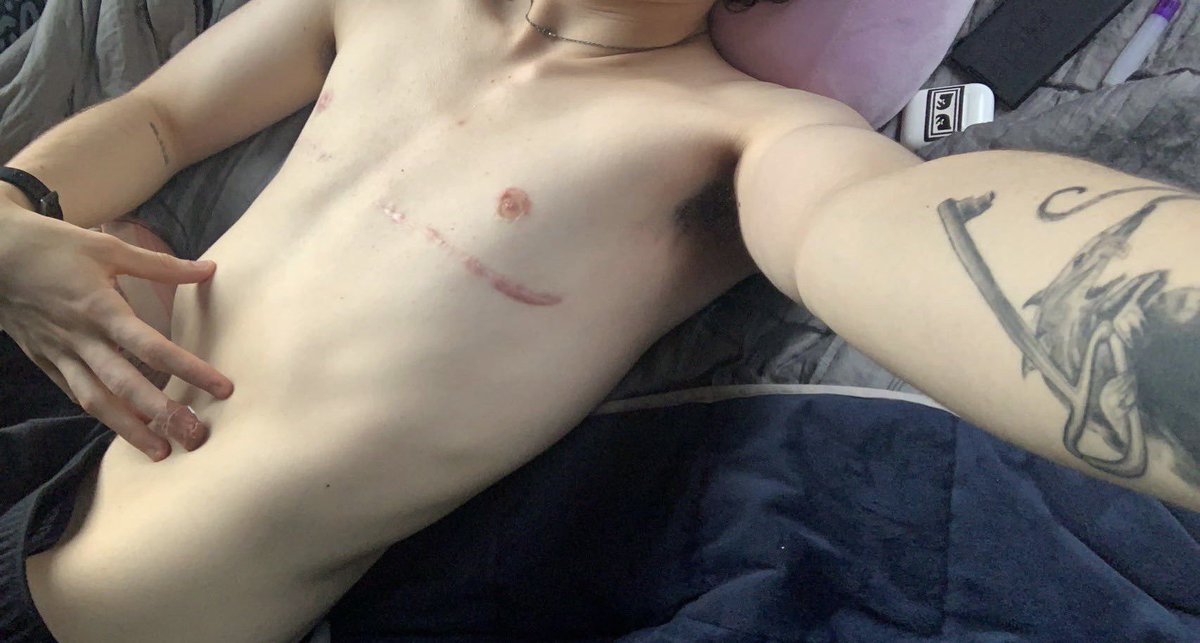 … 𝒕𝒉𝒐𝒓𝒏 ™ tweet media