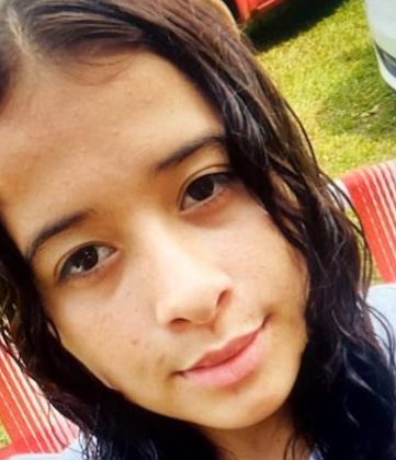 Keila Mariluz Fernández tiene 15 años, desapareció el 8/4/26 en Posadas, Misiones. Es delgada, altura 1,50. Vestía buzo azul, remera azul, pantalón y zapatillas Vans negras. Se hizo la denuncia. Por favor avisar #Urgente a la policía local, o al☎️101 o 911  

#Posadas #Misiones