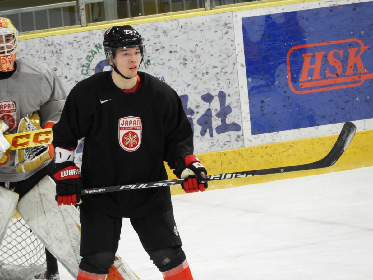 Jun🏒🦅🍏 tweet media