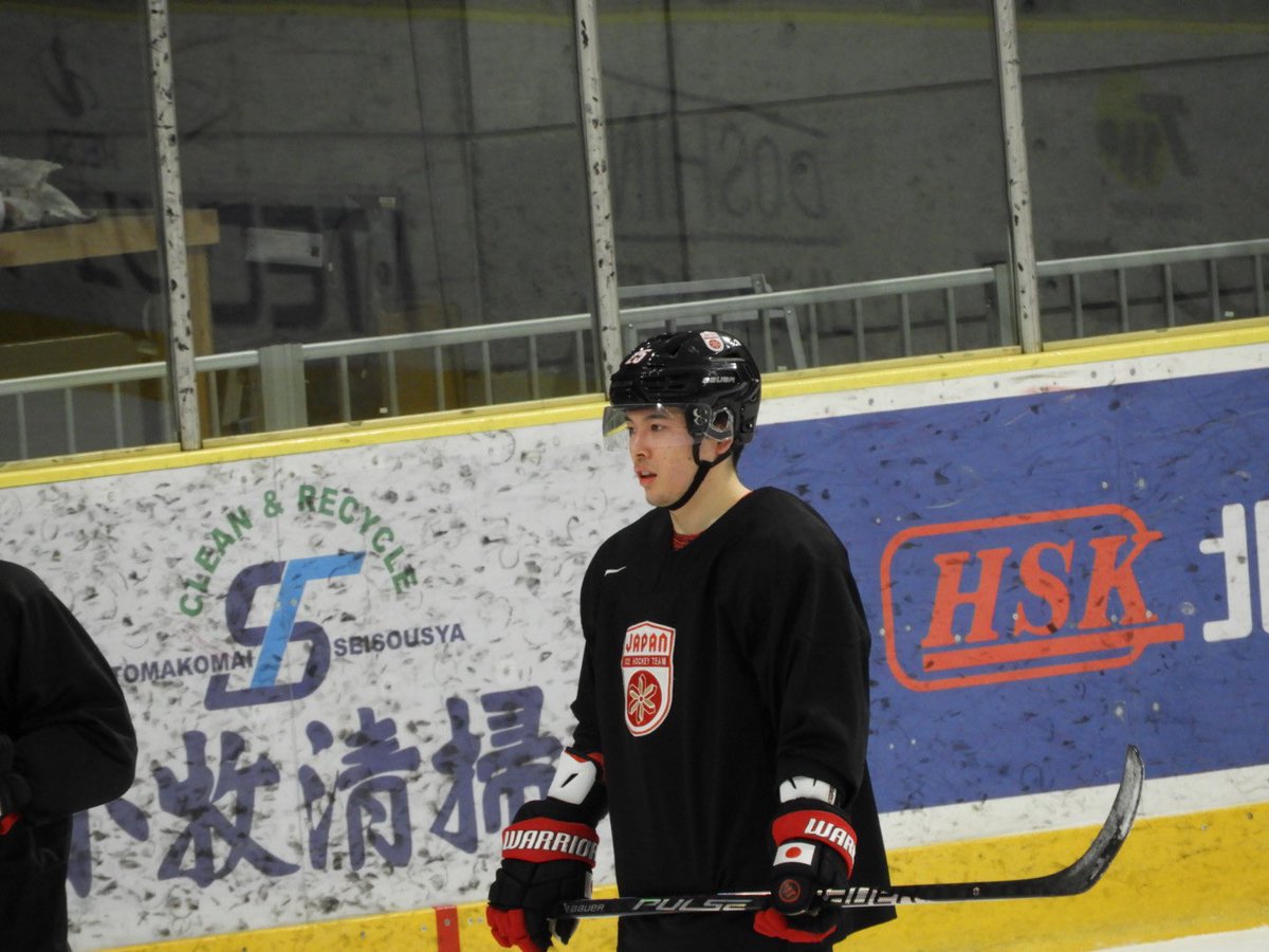 Jun🏒🦅🍏 tweet media