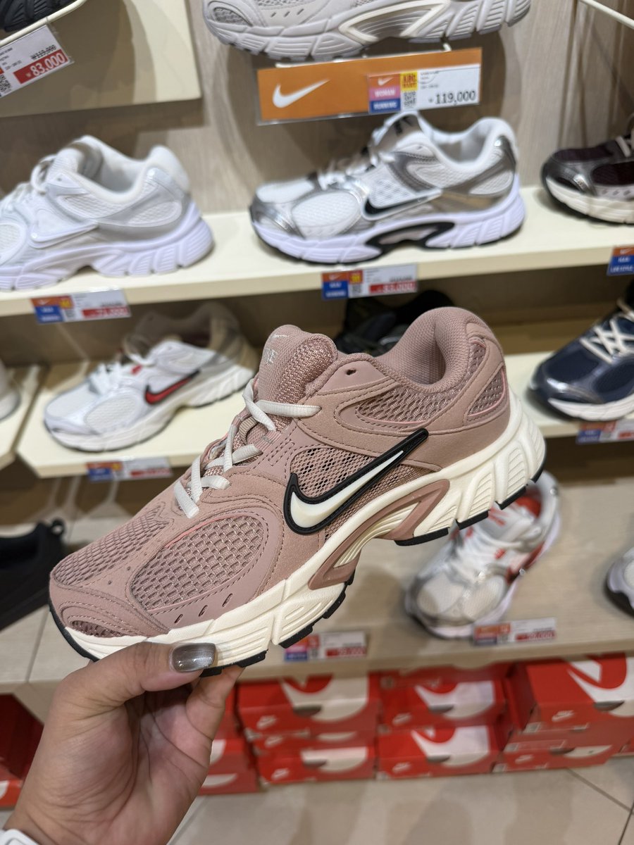 NABI SHOPPE tweet media