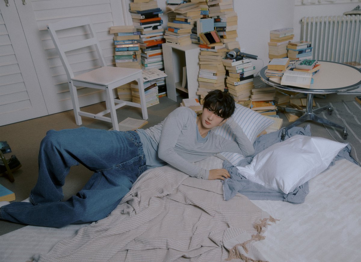 TWS_PLEDIS's tweet image. TWS : 5th Mini Album 'NO TRAGEDY'
Official Photo COMPACT Ver. (BLUSH)

#YOUNGJAE #영재

🌹 2026.04.27. 6PM (KST)

#TWS #투어스 #247WithUs
#NO_TRAGEDY