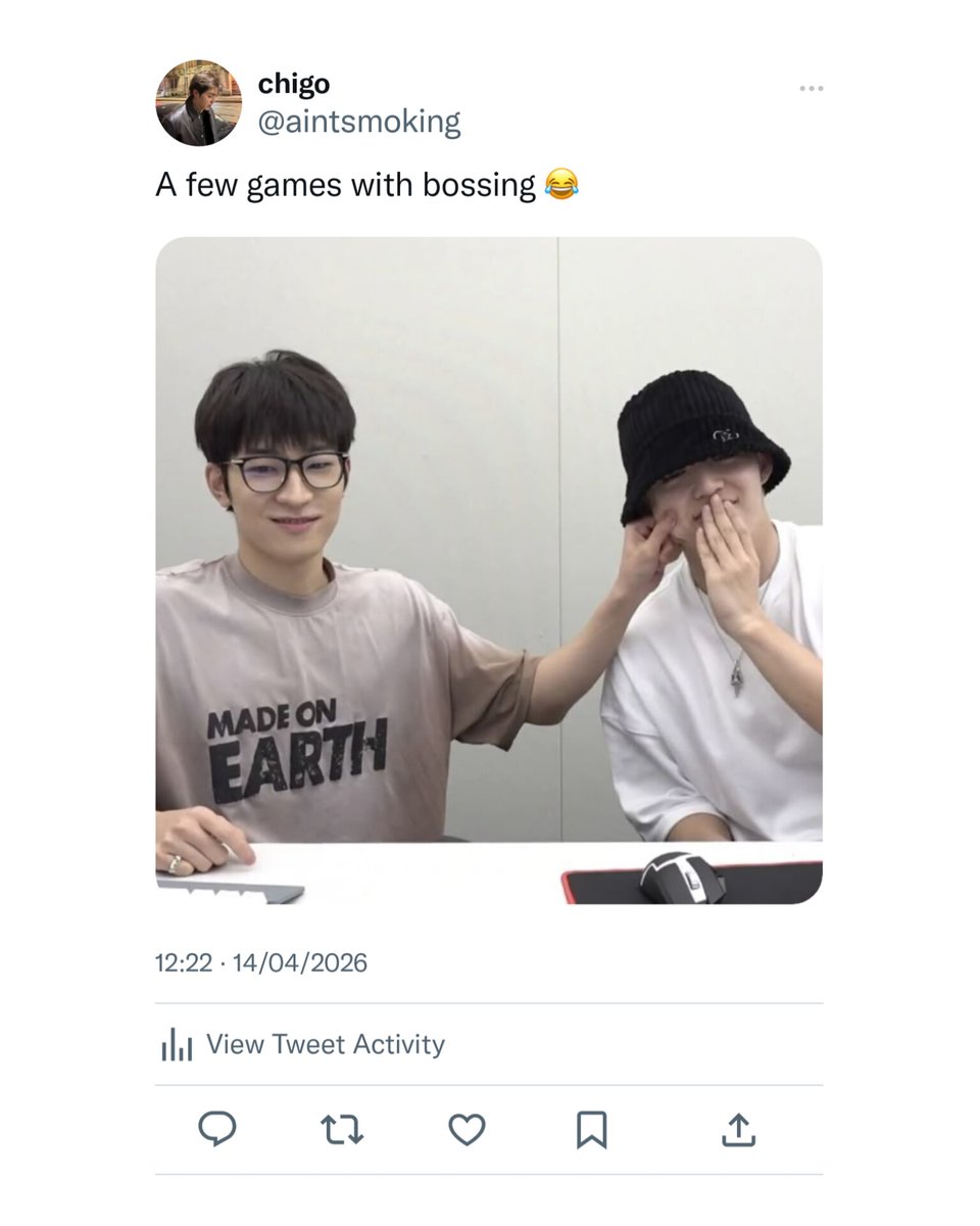 ajiniceuu's tweet photo. untitled: magui and cal — extras.

moments from the future wherein a strike of jealousy led to the warmest page of magui (ww) and cal's (mg) story.

a few tweets #minwon filo au https://t.co/kCS3cGv5Te