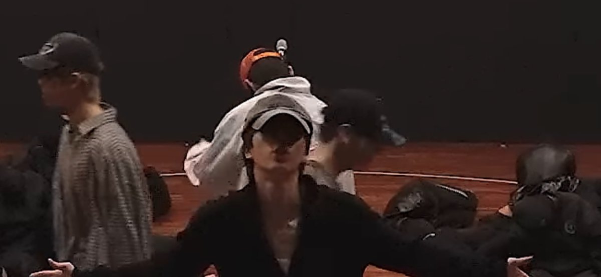 sam ⦿ ☰ ☲ tweet media