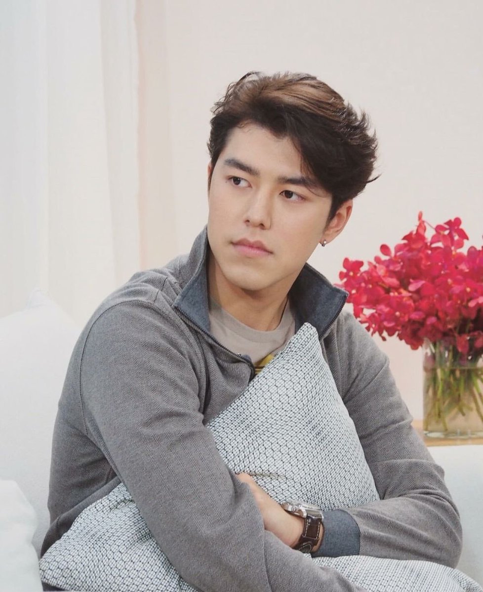 PIGLET 🍑 tweet media