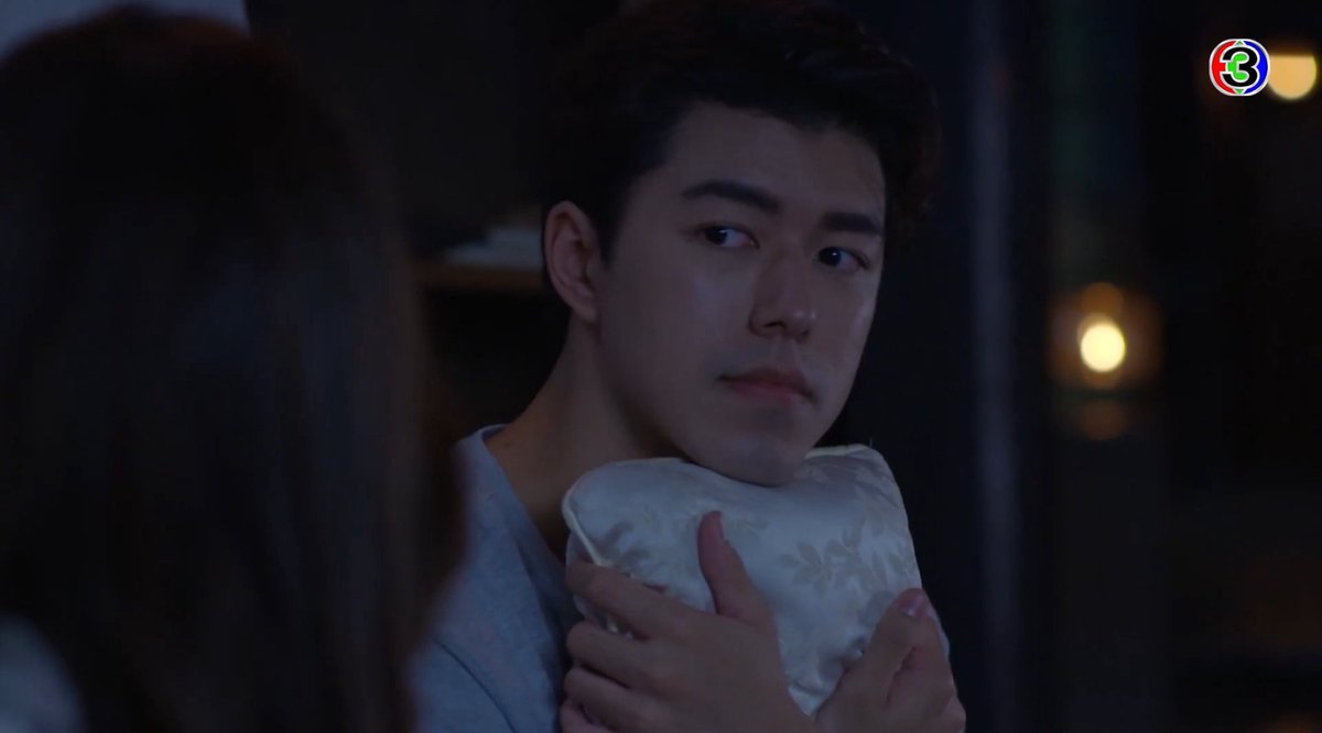 PIGLET 🍑 tweet media