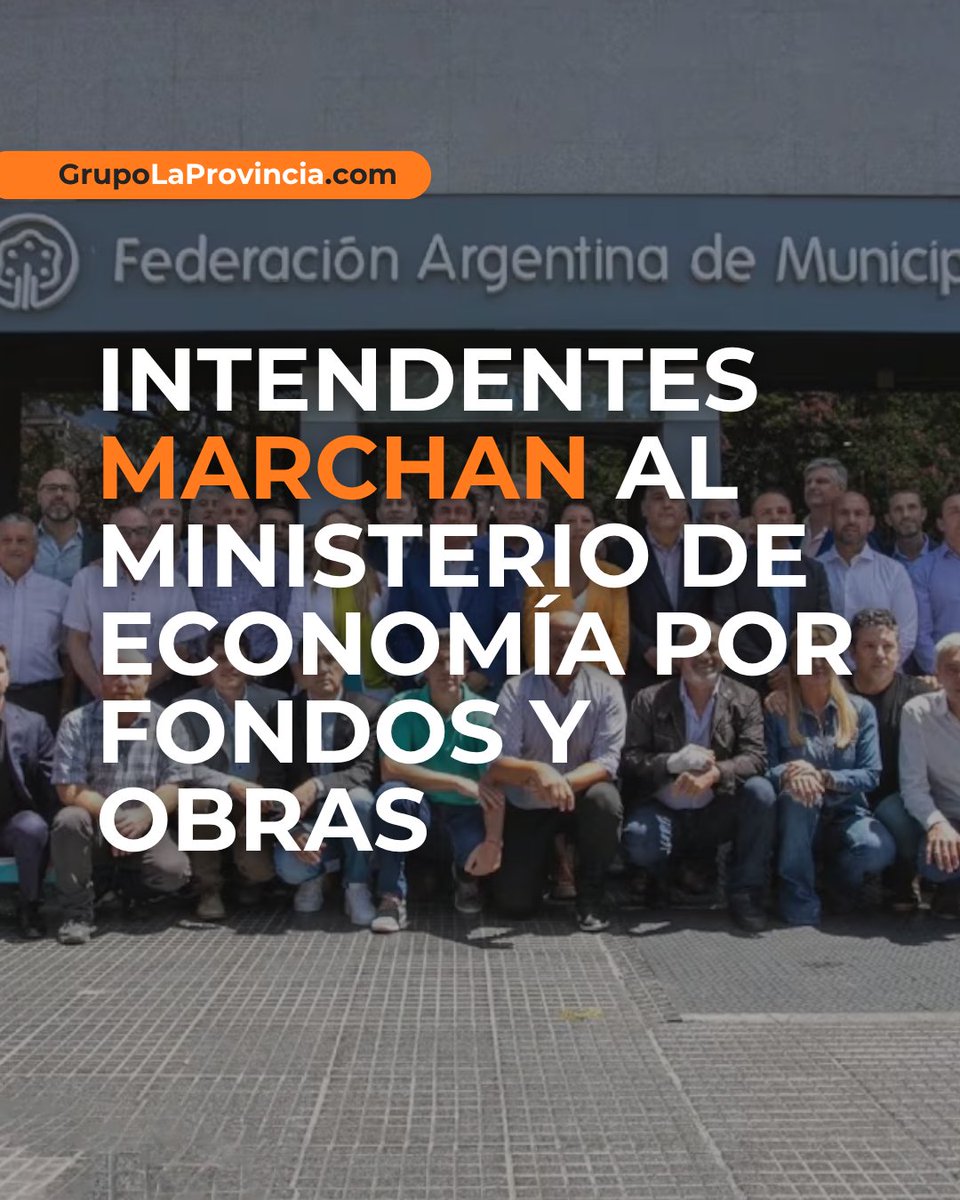 LaProvinciaBsAs's tweet image. ⭕️ Intendentes marchan al Ministerio de Economía por fondos y obras

grupolaprovincia.com/contenido/5968…

Intendentes de todo el país marchan a Economía por fondos, obra pública y combustibles. Crece la tensión con Milei y el reclamo se endurece.

JM #Intendentes #Milei #Ajuste