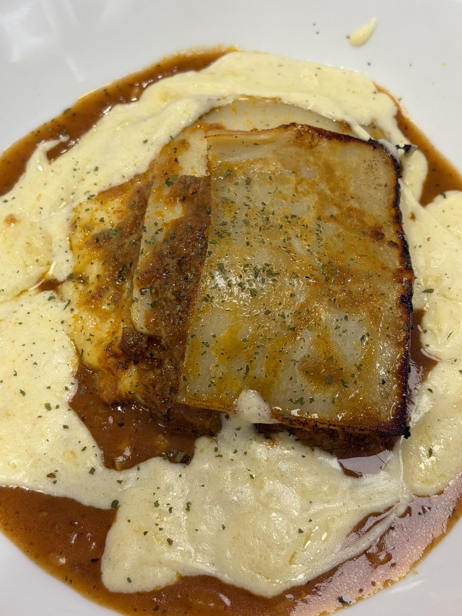 konglomerat tweet media