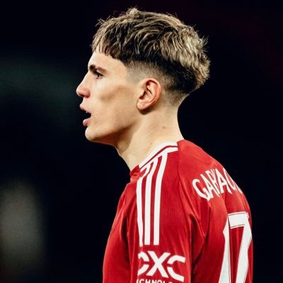 مُعتز 🇪🇸 tweet media