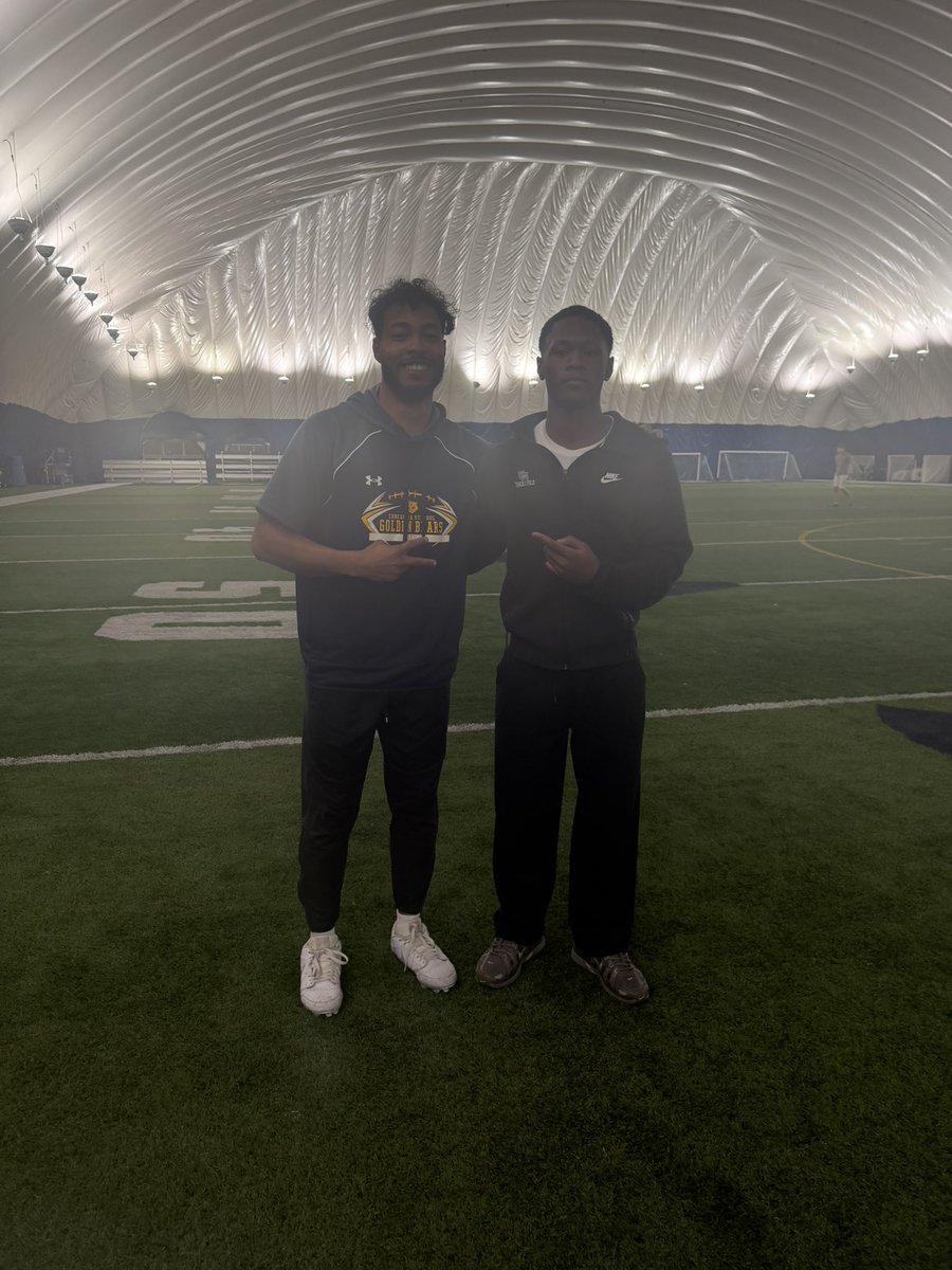 Eemirjones4's tweet photo. Had an amazing junior day and campus tour at Concordia St Paul, Thank you for the invite excited to get back on campus!! @__CoachFee @MJ_NFLDraft https://t.co/lBwdILPCGk