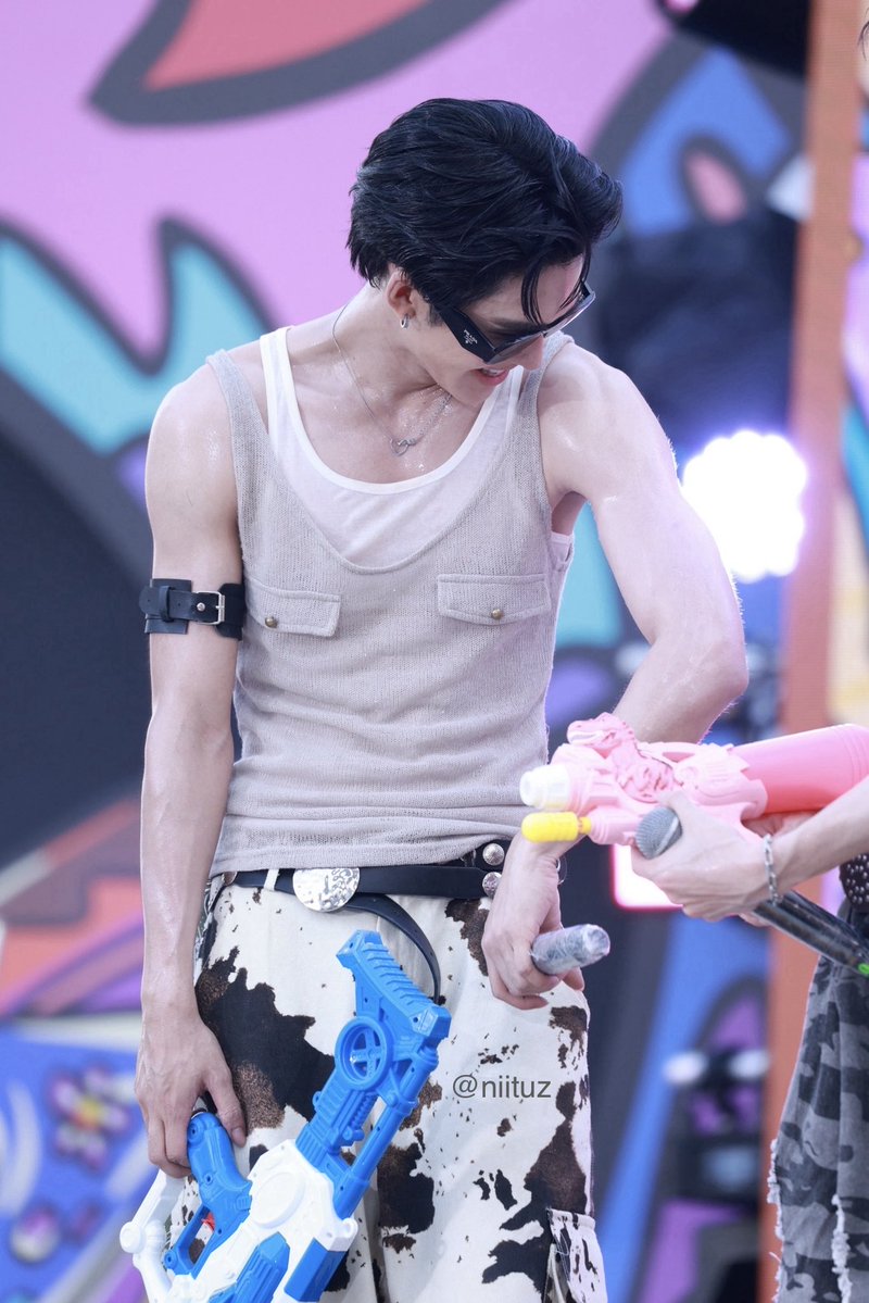 𝙉𝙞𝙞𝙩𝙪𝙯 ➷˚ ༘ นิตุ๊สสสสนอนอยู่ tweet media