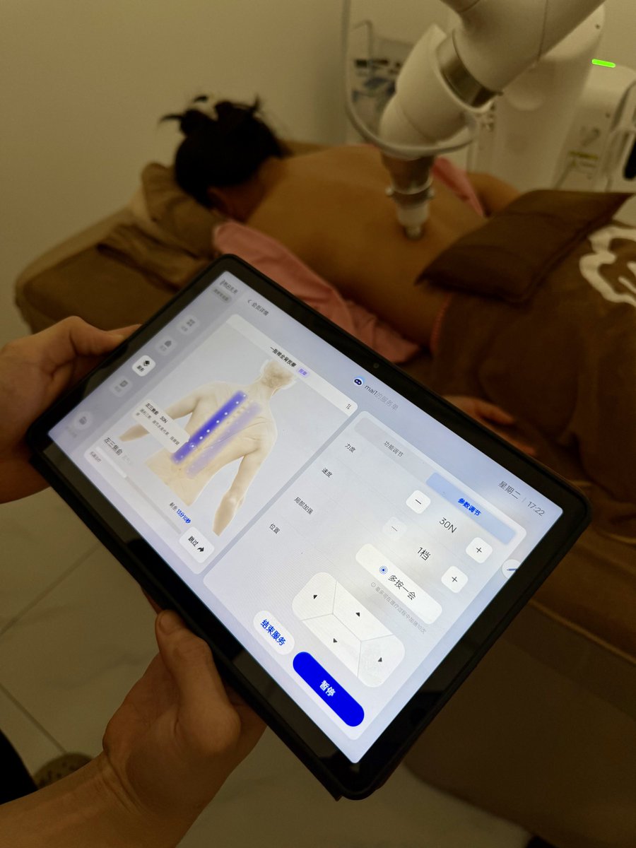 FattyNatsu tweet media