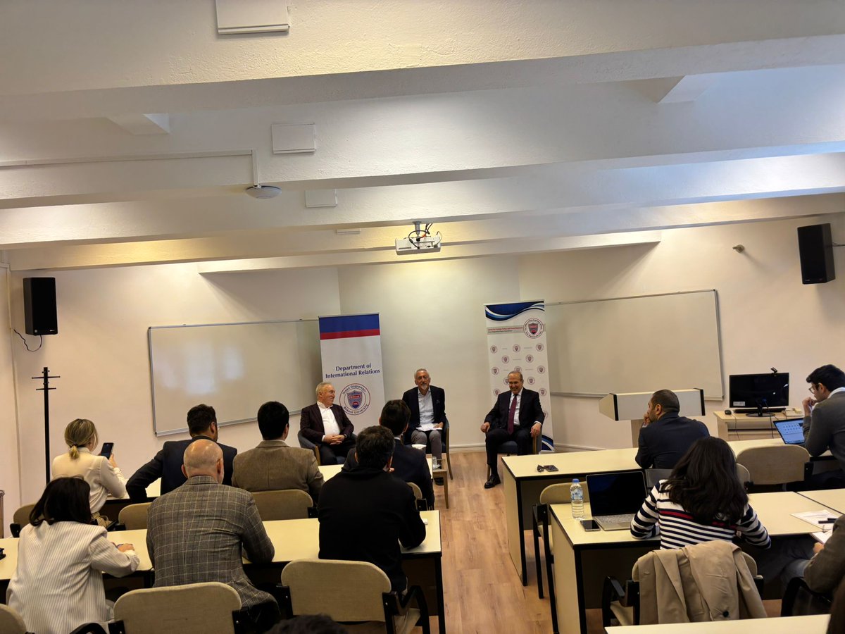 Center for Foreign Policy and Peace Research tweet media