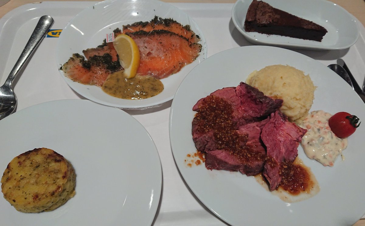 総括するとIKEAさいこう～という日でした👽
宇宙に旅立ったメンバーとIKEA…おれのお昼はIKEAスペシャルフルコース