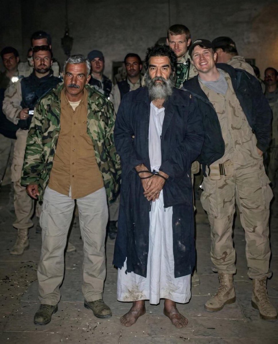 Aykırı Yazar tweet media